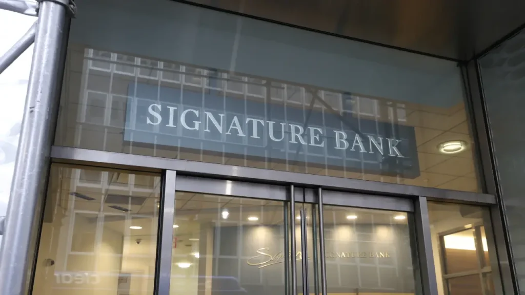 Signature Bank